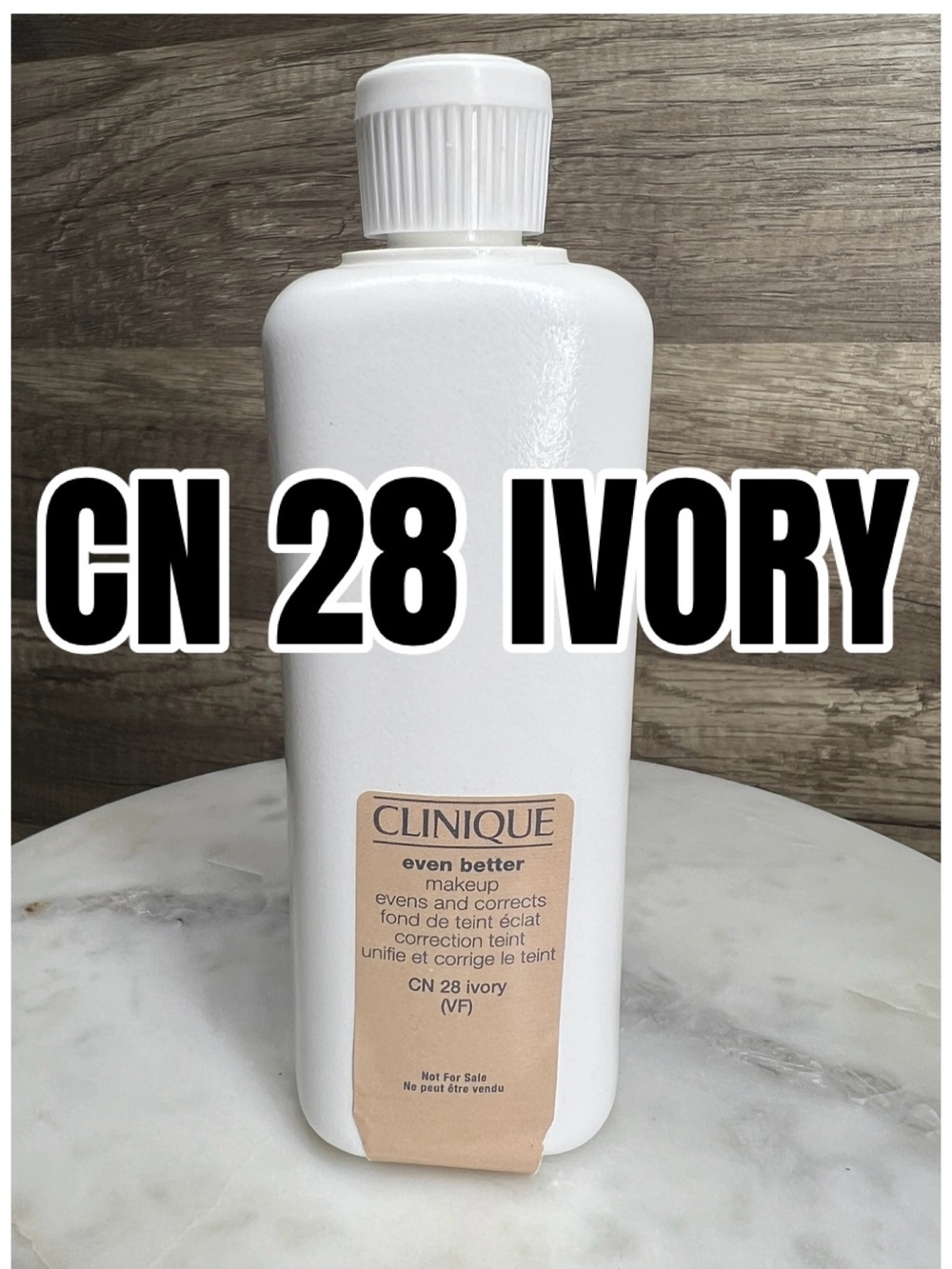 Clinique Even Better Makeup Evens and Corrects Foundation CN 28 Ivory